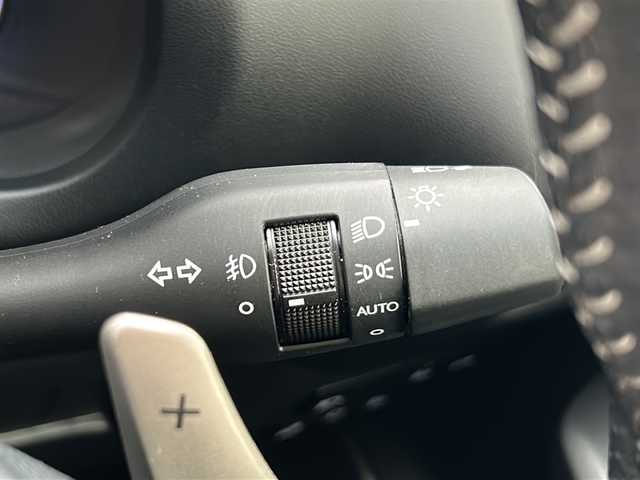 レクサス ＮＸ 300h Fスポーツ 京都府 2019(平31)年 6.9万km グラファイトブラックガラスフレーク 純正メモリナビ/BT/CD/DVD/USB/FM/AM/AUX/フルセグTV/黒革シート　/パワーシート/シートメモリー/エアシート　/シートヒーター　/ステアリングヒーター　/衝突軽減　/車線逸脱防止　/オートハイビーム　/パーキングサポートブレーキ/ＢＳＭ　/前後コーナーセンサー　/レーダークルーズ　/パワーバックドア/バックカメラ/サイドカメラ　/ＡＳＣ　/ＴＰＭＳ　/ETC2.0/パドルシフト/ISOFIX