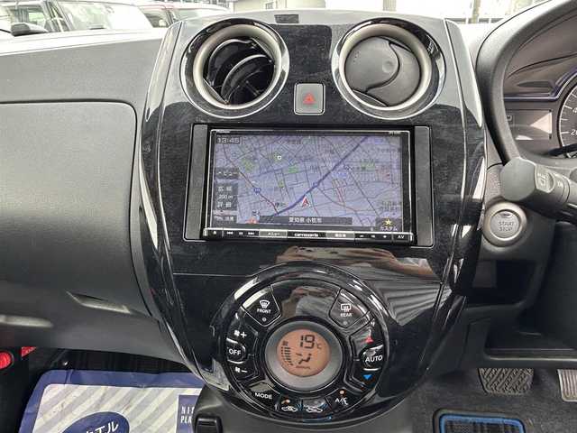 日産 ノート e－パワー X Vセレクション 愛知県 2020(令2)年 8.2万km ダークメタルグレー 社外ナビ/（BT/SD/FM/AM）/アラウンドビューモニター/LEDヘッドライト/フォグランプ/純正15インチAW/ビークルダイナミクスコントロール/車線逸脱警報/エマージェンシーブレーキ/インテリジェントクルーズコントロール/ステアリングスィッチ/スマートキー/スペアキー/ドアバイザー/フロアマット