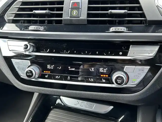 ＢＭＷ Ｘ３ xDrive20d Mスポーツ 道東・釧路十勝 2021(令3)年 3.7万km アルピンホワイトⅢ ４WD/純正ナビ/　　TV/BT/Type-C/screen mirroring/全方位カメラ/ミラーETC/純正前後ドライブレコーダー/ドライビングアシストプロフェッショナル/衝突回避ブレーキ/レーンキーピングアシスト/アクティブクルーズコントロール/パーキングアシストプラス/ヘッドアップディスプレイ/ハーフレザーシート/前席シートヒーター/前席パワーシート/ワイヤレス充電/パワーバックドア/LEDヘッドライト/アクティブヘッドライト/純正19インチAW/純正フロアマット/取扱説明書/保証書
