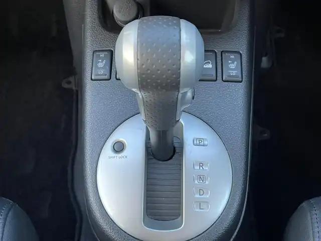 日産 エクストレイル 20Xt 岩手県 2012(平24)年 9.3万km ブレードシルバー 純正ナビ　バックＣ　フルセグ　ＤＶＤ再生　Ｂｌｕｅｔｏｏｔｈ再生　カプロンシート　全席シートヒーター　ハイパールーフレール　ビルドインＥＴＣ　オートライト　ヒルディセントコントロール　１７ＡＷ