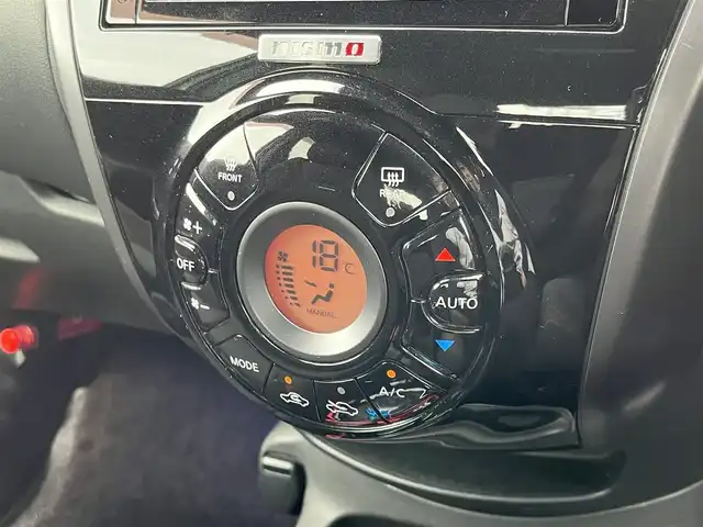日産 ノート e－パワー ニスモ 奈良県 2019(平31)年 4.7万km ブリリアントホワイトパール 全方位カメラ　/純正ナビ　/デジタルルームミラー　/ETC　/衝突軽減システム　/レーンキープアシスト　/オートライト　/純正フロアマット　/LEDヘッドライト　/スマートキー　/スペアキー1本　/横滑り防止装置　
