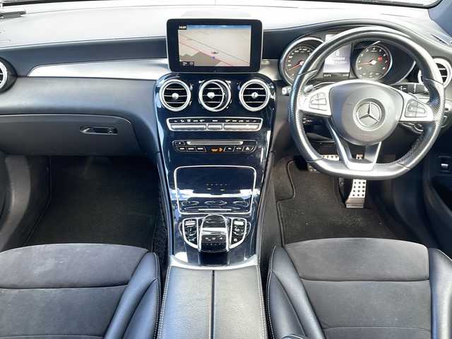 メルセデス・ベンツ ＧＬＣ２５０ 4MATIC 道東・釧路十勝 2016(平28)年 19.7万km 黒 ・４WD/・パドルシフト/・純正メモリーナビ/（CD/BT/FM/AM/AUX）/・フルセグ/・全方位カメラ/・ETC/・レーダークルーズコントロール/・ステアリングアシスト/・レーンキープアシスト/・ルーフレール/・社外前後ドライブレコーダー/・ハーフレザーシート/・前席パワーシート/・前席シートヒーター/・ステアリングスイッチ/・プッシュスタート/・スマートキー/・取扱説明書/・保証書/・純正アルミホイール