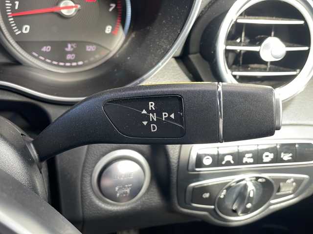 メルセデス・ベンツ ＧＬＣ２５０ 4MATIC 道東・釧路十勝 2016(平28)年 19.7万km 黒 ・４WD/・パドルシフト/・純正メモリーナビ/（CD/BT/FM/AM/AUX）/・フルセグ/・全方位カメラ/・ETC/・レーダークルーズコントロール/・ステアリングアシスト/・レーンキープアシスト/・ルーフレール/・社外前後ドライブレコーダー/・ハーフレザーシート/・前席パワーシート/・前席シートヒーター/・ステアリングスイッチ/・プッシュスタート/・スマートキー/・取扱説明書/・保証書/・純正アルミホイール