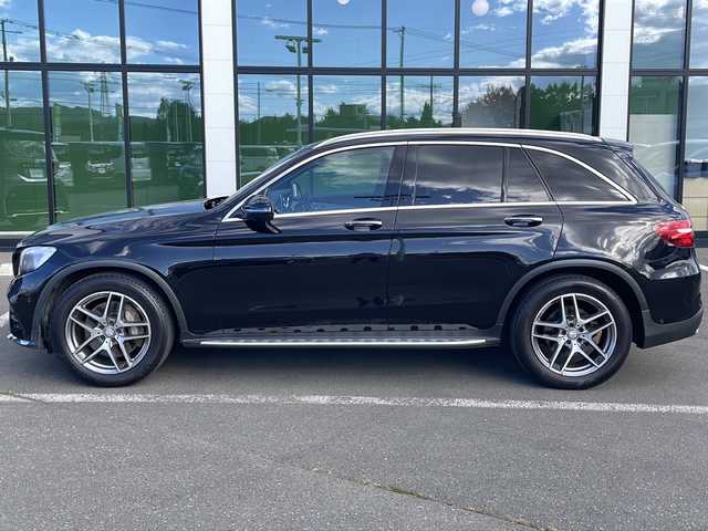 メルセデス・ベンツ ＧＬＣ２５０ 4MATIC 道東・釧路十勝 2016(平28)年 19.7万km 黒 ・４WD/・パドルシフト/・純正メモリーナビ/（CD/BT/FM/AM/AUX）/・フルセグ/・全方位カメラ/・ETC/・レーダークルーズコントロール/・ステアリングアシスト/・レーンキープアシスト/・ルーフレール/・社外前後ドライブレコーダー/・ハーフレザーシート/・前席パワーシート/・前席シートヒーター/・ステアリングスイッチ/・プッシュスタート/・スマートキー/・取扱説明書/・保証書/・純正アルミホイール