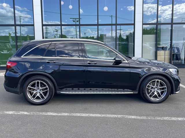 メルセデス・ベンツ ＧＬＣ２５０ 4MATIC 道東・釧路十勝 2016(平28)年 19.7万km 黒 ・４WD/・パドルシフト/・純正メモリーナビ/（CD/BT/FM/AM/AUX）/・フルセグ/・全方位カメラ/・ETC/・レーダークルーズコントロール/・ステアリングアシスト/・レーンキープアシスト/・ルーフレール/・社外前後ドライブレコーダー/・ハーフレザーシート/・前席パワーシート/・前席シートヒーター/・ステアリングスイッチ/・プッシュスタート/・スマートキー/・取扱説明書/・保証書/・純正アルミホイール