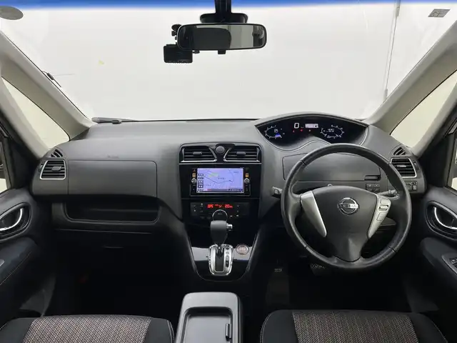 日産 セレナ HWS S HV Vセレ +Sefty 茨城県 2014(平26)年 4.7万km タイガーアイブラウン 純正ナビ/フルセグテレビ/Bluetooth/CD/DVD/AM/FM/バックカメラ/クルーズコントロール/フリップダウンモニター/レーンキープアシスト/ドアバイザー/プッシュスタート/両側パワースライドドア/ETC/ドライブレコーダー/電動格納ミラー/社外アルミホイール/ドアバイザー/純正フロアマット