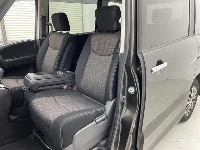 日産 セレナ HWS S HV Vセレ +Sefty 茨城県 2014(平26)年 4.7万km タイガーアイブラウン 純正ナビ/フルセグテレビ/Bluetooth/CD/DVD/AM/FM/バックカメラ/クルーズコントロール/フリップダウンモニター/レーンキープアシスト/ドアバイザー/プッシュスタート/両側パワースライドドア/ETC/ドライブレコーダー/電動格納ミラー/社外アルミホイール/ドアバイザー/純正フロアマット
