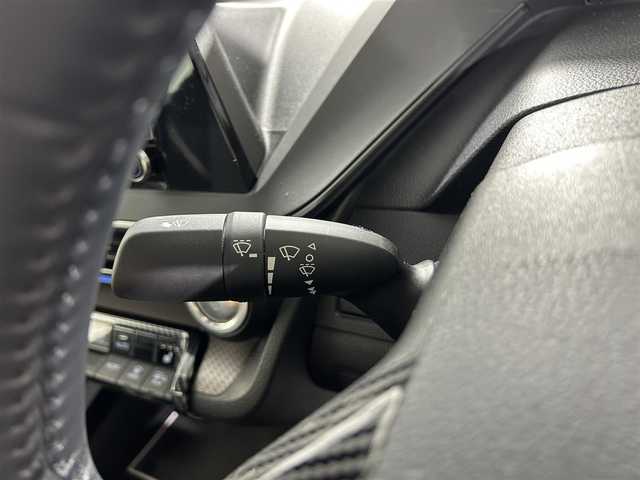 トヨタ プリウス G 佐賀県 2023(令5)年 6万km ガンＭ 純正8型ナビ/社外前後ドライブレコーダー/ビルトインＥＴＣ2.0/前後クリアランスソナー/トヨタセーフティーセンス/プリクラッシュセーフティ/レーンキープアシスト/リアクロストラフィックアラート/ロードサインアシスト/レーダークルーズコントロール/ブラインドスポットモニター/プロアクティブドライビングアシスト/オートハイビーム/横滑り防止/100V充電/前席シートヒーター/純正フロアマット/純正19インチAW/オートライト/LEDヘッドライト/スマートキー/プッシュスタート