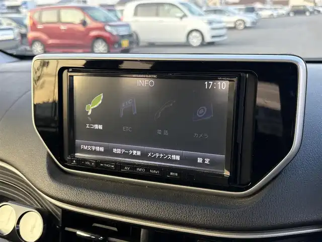 ダイハツ ムーヴ カスタム X ハイパー SA 大分県 2015(平27)年 6.1万km ブラックマイカメタリック/ディープブルークリスタルマイカ 2トーン ・ナビ(CD/DVD/SD)/・ツートンルーフ/・バックカメラ/・ワンセグテレビ/・スマートアシスト/・ドライブレコーダー/・ベンチシート/・ステアリングスイッチ/・スマートキー/・純正アルミホイール