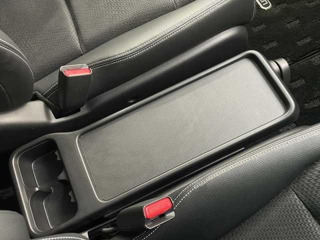 ホンダ ステップワゴン スパーダ Z クールスピリット 新潟県 2013(平25)年 6.3万km プレミアムコスミックバイオレットパール 4WD/純正9インチメモリナビ(VXM-135VFNi)/CD/DVD/フルセグテレビ/ミュージックサーバー/バックカメラ/ETC/ドライブレコーダー/クルーズコントロール/両側パワースライドドア/半革シート/パドルシフト/ステアリングスイッチ/スマートキー/キセノンヘッドライト/オートライト/フォグランプ/社外16インチアルミホイール/純正16インチAW冬タイヤ車載