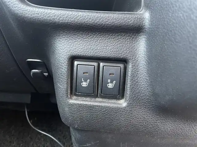 スズキ スペーシア ギア HYBRID XZ 千葉県 2021(令3)年 4.8万km オフブルーメタリック/ガンメタリック2トーンルーフ 純正ナビ（CN-RZ865）/FM.AM / CD.DVD / SD / TV / BT/全方位カメラ/衝突被害軽減システム/レーンアシスト/横滑り防止装置/コーナーセンサー/両側パワースライドドア/レーダークルーズコントロール/ホップアップディスプレイ/アイドリングストップ/ステアリングリモコン/プッシュスタート/スマートキー/ETC/シートヒーター/ドライブレコーダー/USB入力端子/電格ミラー/ウィンカーミラー/LEDヘッドライト/フォグランプ/サーキュレーター/ロールサンシェード/保証書/取扱説明書