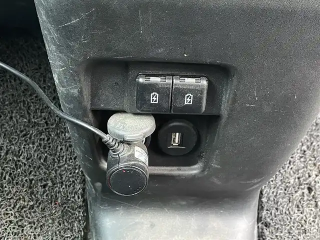 スズキ スペーシア ギア HYBRID XZ 千葉県 2021(令3)年 4.8万km オフブルーメタリック/ガンメタリック2トーンルーフ 純正ナビ（CN-RZ865）/FM.AM / CD.DVD / SD / TV / BT/全方位カメラ/衝突被害軽減システム/レーンアシスト/横滑り防止装置/コーナーセンサー/両側パワースライドドア/レーダークルーズコントロール/ホップアップディスプレイ/アイドリングストップ/ステアリングリモコン/プッシュスタート/スマートキー/ETC/シートヒーター/ドライブレコーダー/USB入力端子/電格ミラー/ウィンカーミラー/LEDヘッドライト/フォグランプ/サーキュレーター/ロールサンシェード/保証書/取扱説明書