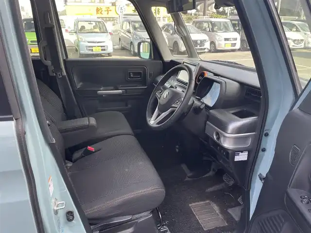 スズキ スペーシア ギア HYBRID XZ 千葉県 2021(令3)年 4.8万km オフブルーメタリック/ガンメタリック2トーンルーフ 純正ナビ（CN-RZ865）/FM.AM / CD.DVD / SD / TV / BT/全方位カメラ/衝突被害軽減システム/レーンアシスト/横滑り防止装置/コーナーセンサー/両側パワースライドドア/レーダークルーズコントロール/ホップアップディスプレイ/アイドリングストップ/ステアリングリモコン/プッシュスタート/スマートキー/ETC/シートヒーター/ドライブレコーダー/USB入力端子/電格ミラー/ウィンカーミラー/LEDヘッドライト/フォグランプ/サーキュレーター/ロールサンシェード/保証書/取扱説明書