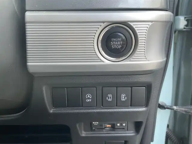 スズキ スペーシア ギア HYBRID XZ 千葉県 2021(令3)年 4.8万km オフブルーメタリック/ガンメタリック2トーンルーフ 純正ナビ（CN-RZ865）/FM.AM / CD.DVD / SD / TV / BT/全方位カメラ/衝突被害軽減システム/レーンアシスト/横滑り防止装置/コーナーセンサー/両側パワースライドドア/レーダークルーズコントロール/ホップアップディスプレイ/アイドリングストップ/ステアリングリモコン/プッシュスタート/スマートキー/ETC/シートヒーター/ドライブレコーダー/USB入力端子/電格ミラー/ウィンカーミラー/LEDヘッドライト/フォグランプ/サーキュレーター/ロールサンシェード/保証書/取扱説明書