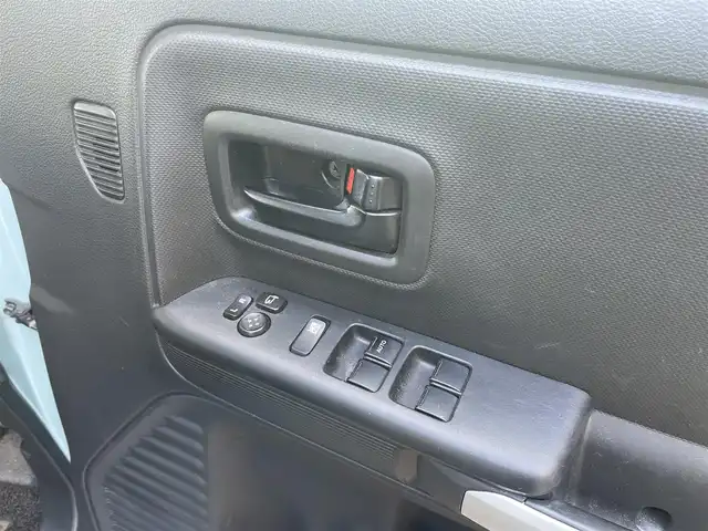 スズキ スペーシア ギア HYBRID XZ 千葉県 2021(令3)年 4.8万km オフブルーメタリック/ガンメタリック2トーンルーフ 純正ナビ（CN-RZ865）/FM.AM / CD.DVD / SD / TV / BT/全方位カメラ/衝突被害軽減システム/レーンアシスト/横滑り防止装置/コーナーセンサー/両側パワースライドドア/レーダークルーズコントロール/ホップアップディスプレイ/アイドリングストップ/ステアリングリモコン/プッシュスタート/スマートキー/ETC/シートヒーター/ドライブレコーダー/USB入力端子/電格ミラー/ウィンカーミラー/LEDヘッドライト/フォグランプ/サーキュレーター/ロールサンシェード/保証書/取扱説明書