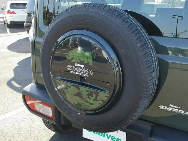 スズキ ジムニー シエラ JC 茨城県 2022(令4)年 1.5万km ジャングルグリーン 社外ナビ/【DISC・SD・ラジオ・TV・BT・iPod・USB・HDMI・AUX】/シートヒーター/ETC2.0/クルコン/ダウンヒルアシストコントロール/４WD/アイドリングストップ/オートライト/オートハイビーム/Fフォグ/LEDライト/ヘッドライトウォッシャー/横滑り防止装置/レーンキープアシスト/衝突被害軽減システム