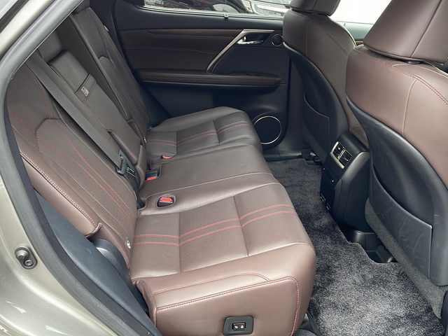 レクサス ＲＸ 450h バージョンL 島根県 2019(令1)年 7.7万km ソニックチタニウム 純正12.3インチメモリナビ/(CD DVD フルセグTV Bluetooth)/パラレルサンルーフ/全方位カメラ/４WD/レクサスセーフティ/・衝突軽減ブレーキ/・車線逸脱警報/・レーントレーシングアシスト/・レーダークルーズコントロール/・ブラインドスポットモニター/・道路標識認識機能/茶革シート/パワーシート/シートヒーター・エアシート/パワーバックドア/ウッドコンビステアリング/ステアリングヒーター/ステアリングリモコン/パドルシフト/置くだけ充電/ドライブレコーダー/ETC2.0/プッシュスタート/電動パーキングブレーキ/オートブレーキホールド/純正フロアマット/LEDヘッドライト/オートライト/オートマチックハイビーム