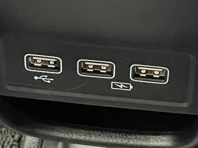 ホンダ Ｎ ＯＮＥ プレミアム ツアラー 滋賀県 2024(令6)年 1.9万km ブリティッシュグリーンP 9型純正ナビ/（ＣＤ／ＤＶＤ／ＵＳＢ／ＡｐｐｌｅＣａｒＰｌａｙ/AndroidAuto）/バックカメラ/前後ドライブレコーダー/シートヒーター/ビルトインETC/衝突被害軽減ブレーキ/レーダークルーズコントロール/オートハイビーム/パドルシフト/クリアランスソナー/電子パーキング/オートホールド/LEDヘッドライト/プッシュスタート/スマートキー/ステアリングスイッチ