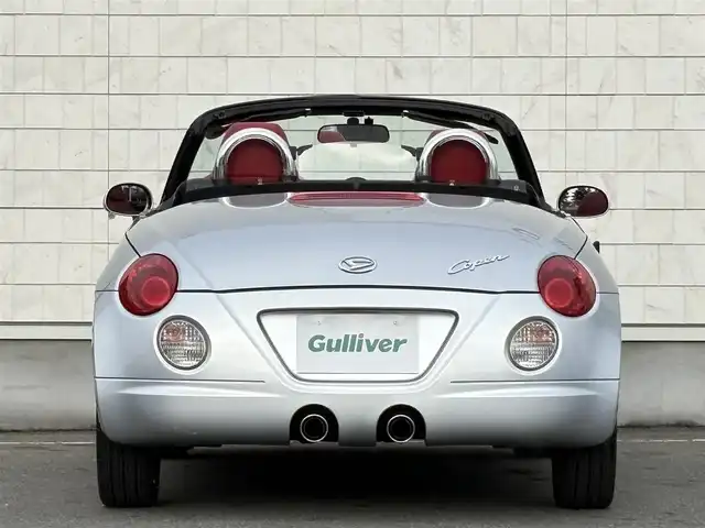 ダイハツ コペン アクティブトップ 岩手県 2002(平14)年 2.2万km ブライトシルバーメタリック 禁煙車/5MT/赤レザーシート/momoステアリング/ファッションバー/前席シートヒーター/電動オープン/フォグライト/〇キーレス/〇電動ミラー/〇社外フロアマット/〇シガーソケット/〇パワーウィンドウ/〇パワーステアリング/取扱説明書