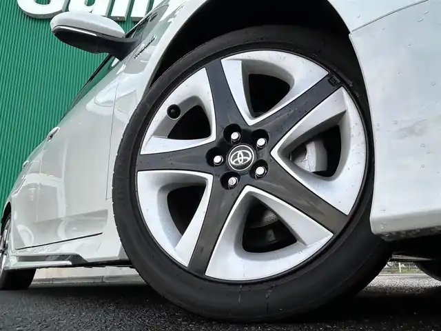 トヨタ プリウス A ツーリングセレクション 宮城県 2016(平28)年 9.7万km ホワイトパールクリスタルシャイン トヨタセーフティセンス/社外エアロ【F・S・R】/純正SDナビ/【CD・DVD・BT・SD・フルセグTV】/バックカメラ/レーダークルーズコントロール/ブラインドスポットモニター/レーンディパーチャートアラート/ヘッドアップディスプレイ/パーキングアシスト/レザーシート/シートヒーター/純正17インチアルミホイール/コーナーセンサー/ステアリングスイッチ/純正ドライブレコーダー/電動格納ウィンカーミラー/オートライト/LEDヘッドライト/フォグランプ/スマートキー×2/エンジンスターター/ETC