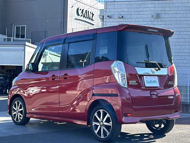 日産 デイズ ルークス ハイウェイスター Gターボ 山梨県 2018(平30)年 4.9万km スパークリングレッドM 純正ナビ/地デジTV/純正CD/DVD/Bluetooth/アラウンドビューモニター/両側パワースライドドア/エマージェンシーブレーキ/純正15インチAW/LEDヘッドライト/ETC/スマートキー