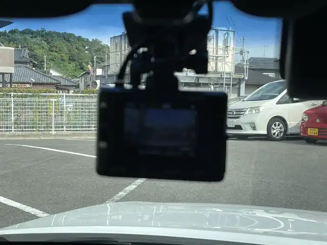 トヨタ クラウン ハイブリッド RS リミテッドⅡ 長崎県 2022(令4)年 4.2万km プレシャスホワイトパール ワンオーナー/全方位カメラ/レザーシート/純正ナビ/前後ドライブレコーダー/トヨタセーフティセンス/前席シートヒーター/前席パワーシート/シートベンチレーション/ETC/ブラインドスポットモニター/クリアランスソナー/オートハイビーム/オートライト/LEDヘッドライト/リアサンシェード/ステアリングスイッチ/レーダークルーズコントロール/レーンキープアシスト/スペアキー