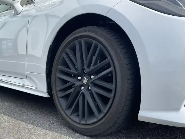 トヨタ クラウン ハイブリッド RS リミテッドⅡ 長崎県 2022(令4)年 4.2万km プレシャスホワイトパール ワンオーナー/全方位カメラ/レザーシート/純正ナビ/前後ドライブレコーダー/トヨタセーフティセンス/前席シートヒーター/前席パワーシート/シートベンチレーション/ETC/ブラインドスポットモニター/クリアランスソナー/オートハイビーム/オートライト/LEDヘッドライト/リアサンシェード/ステアリングスイッチ/レーダークルーズコントロール/レーンキープアシスト/スペアキー
