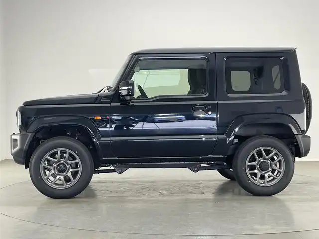 スズキ ジムニー XC 愛知県 2025(令7)年 0.1万km未満 ブルーイッシュブラックパール3 届出済未使用車　シートヒーター　クルーズコントロール　スズキセーフティサポート　衝突軽減装置　ＬＥＤヘッドライト　オートライト　フォグランプ　車線逸脱警報　背面タイヤ　リヤパーキングセンサー　禁煙車