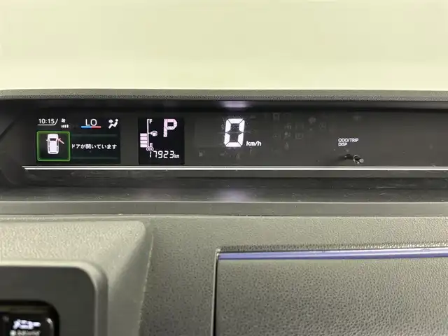 スバル シフォン G スマートアシスト 埼玉県 2022(令4)年 1.8万km ブラックマイカメタリック 純正ナビ　NMZK-W72D/(Bluetooth/USB/ipod/CD/DVD/AM/FM)/地デジフルセグ/バックカメラ/片側パワースライドドア/衝突軽減ブレーキ/クリアランスソナー/アイドリングストップ/パワーモード/ロールサンシェード/電動格納ミラー/ステアリングリモコン/純正フロアマット/純正ドアバイザー