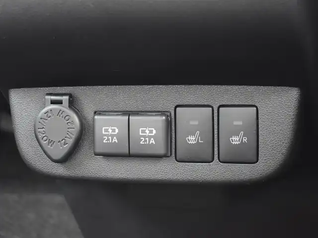 ダイハツ ミラ トコット G リミテッド SAⅢ 福岡県 2021(令3)年 2.1万km セラミックグリーンM スマートアシストIII/社外メモリーナビ/TV/CD/パノラマモニター/純正LEDヘッドライト/前席シートヒーター/ステアリングリモコン/オートライト/ヘッドライトレベライザー/フロアマット/ドアバイザー/プッシュスタート/スマートキー/保証書/取扱説明書