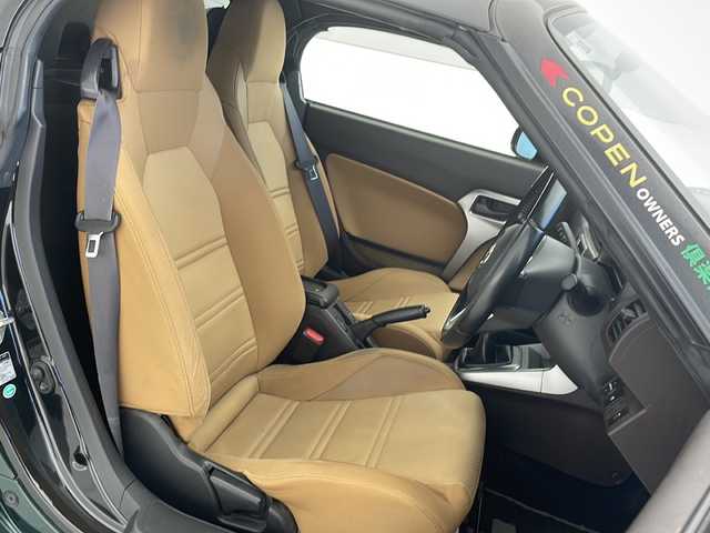 ダイハツ コペン セロ 沖縄県 2015(平27)年 7.9万km フォレストカーキメタリック 純正オーディオ（CUP-W65D）/　(ＣＤ　ＡＭ　ＦＭ　ＵＳＢ　ＡＵＸ)/５速マニュアル/オープンカー　(電動式)/社外１６インチアルミホイール/シートヒーター/オートエアコン/ステアリングスイッチ/プッシュスタート/スマートキー