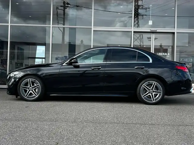 メルセデス・ベンツ Ｍ・ベンツ Ｃ２００ 4マチック AVG AMGライン 富山県 2022(令4)年 1.9万km オブシディアンブラック AMGラインパッケージ/レーダーセーフティパッケージ/純正HDDナビ/AM/FMラジオ/Bluetooth接続/フルセグテレビ/App-conect/360°カメラ/純正前後ドラレコ/マルチファンクションステアリング/ACC/D/N席シートヒーター/D/N席メモリ機能付きパワーシート/パワーバックドア