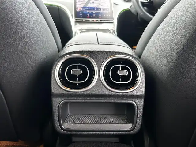 メルセデス・ベンツ Ｍ・ベンツ Ｃ２００ 4マチック AVG AMGライン 富山県 2022(令4)年 1.9万km オブシディアンブラック AMGラインパッケージ/レーダーセーフティパッケージ/純正HDDナビ/AM/FMラジオ/Bluetooth接続/フルセグテレビ/App-conect/360°カメラ/純正前後ドラレコ/マルチファンクションステアリング/ACC/D/N席シートヒーター/D/N席メモリ機能付きパワーシート/パワーバックドア