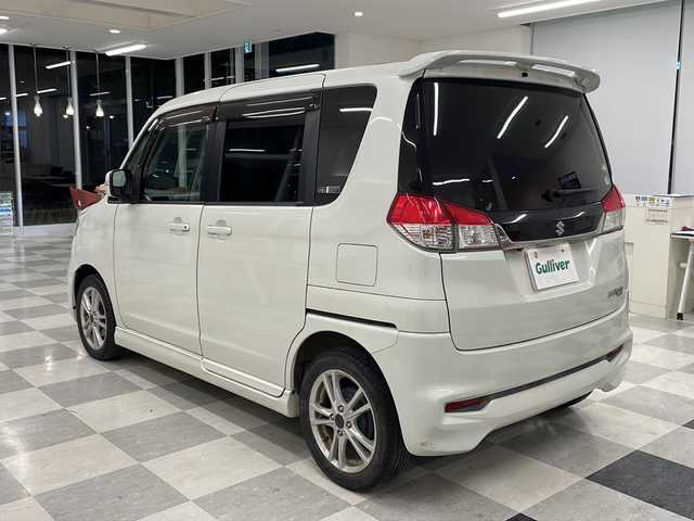 スズキ ソリオ バンディット 岐阜県 2012(平24)年 6.3万km パール SDナビ/バックカメラ/Bluetooth/フルセグTV/ETC/両側パワースライドドア/シートカバー/スマートキー/プッシュスタート/LEDヘッドライト/フォグライト