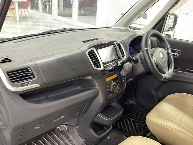 スズキ ソリオ バンディット 岐阜県 2012(平24)年 6.3万km パール SDナビ/バックカメラ/Bluetooth/フルセグTV/ETC/両側パワースライドドア/シートカバー/スマートキー/プッシュスタート/LEDヘッドライト/フォグライト