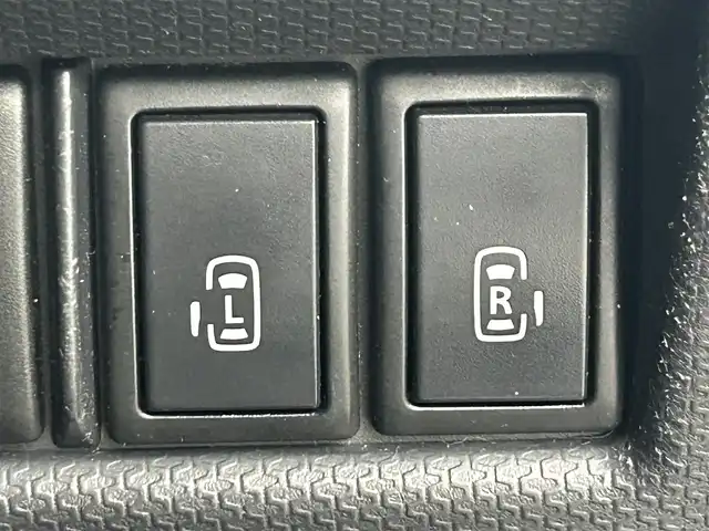 スズキ ソリオ バンディット 岡山県 2012(平24)年 6.3万km パールホワイト メモリナビ/【Bluetooth/フルセグTV/CD/DVD】/型番:CQ-UZ02J0CJ/両側パワースライドドア/バックカメラ/社外ドライブレコーダー（前後）/型番:AN-R085/ビルトインETC/LEDヘッドライト/フォグランプ/オートライト/シートカバー/純正フロアマット/プッシュスタート/スマートキー×1/ナビ取扱説明書