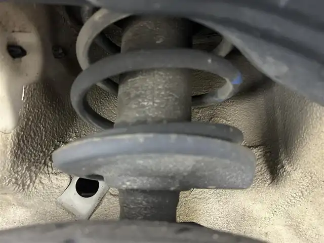 スズキ ソリオ バンディット 岡山県 2012(平24)年 6.3万km パールホワイト メモリナビ/【Bluetooth/フルセグTV/CD/DVD】/型番:CQ-UZ02J0CJ/両側パワースライドドア/バックカメラ/社外ドライブレコーダー（前後）/型番:AN-R085/ビルトインETC/LEDヘッドライト/フォグランプ/オートライト/シートカバー/純正フロアマット/プッシュスタート/スマートキー×1/ナビ取扱説明書