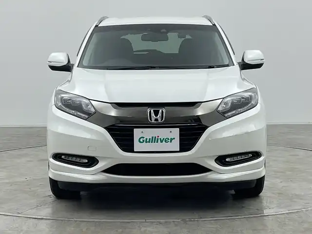 ホンダ ヴェゼル ハイブリッド Z ホンダセンシング 群馬県 2016(平28)年 7.6万km ホワイトオーキッドパール 純正メーカーナビ/バックカメラ/ホンダセンシング/ステアリングスイッチ/ドアバイザー/革巻きステアリング/ETC/ハーフレザーシート/シートヒーター/電動格納ミラー/前後ドライブレコーダー/純正フロアマット/純正アルミホイール/レーンキープアシスト/オートライト/LEDヘッドライト/プッシュスタート/レーダークルーズコントロール