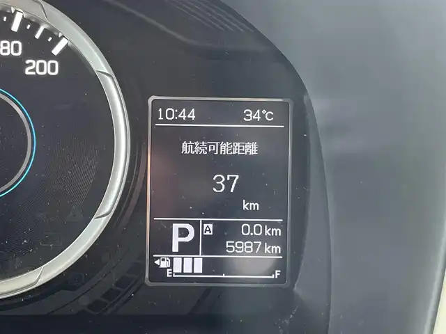 スズキ クロスビー HYBRID MZ 東京都 2024(令6)年 0.6万km キャラバンアイボリーパールメタリック/メロウディープレッド2トーン スズキセーフティサポート/・デュアルカメラブレーキサポート/・車線逸脱警報機能/・先行車発進お知らせ機能/・誤発進抑制機能/・アダプティブクルーズコントロール/・コーナーセンサー/プッシュスタート/アイドリングストップ/パドルシフト/社外メモリナビ/フルセグTV/ETC/前後ドライブレコーダー/シートヒーター/パーソナルテーブル/LEDヘッドライト/オートライト/ドアバイザー/16インチ純正アルミホイール/スマートキー