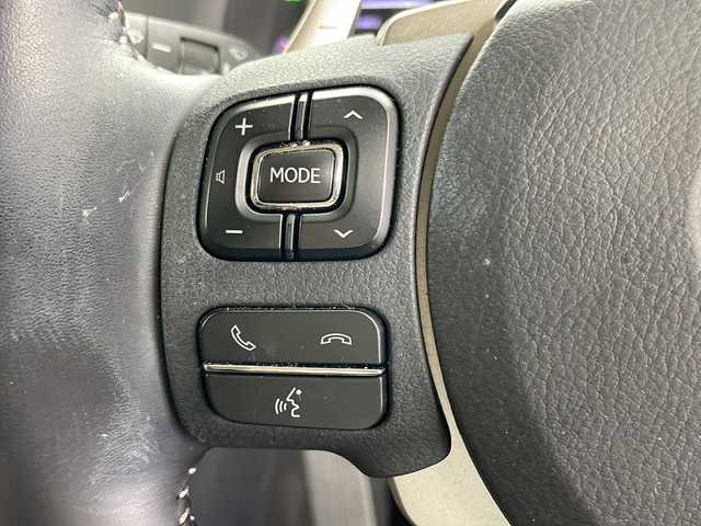 レクサス ＮＸ 300h バージョンL 道央・札幌 2020(令2)年 7.9万km ソニッククォーツ ・4WD/・純正ナビ（TV＆CD＆DVD＆BT）/・全方位カメラ/・レクサスセーフティセンス/・クルーズコントロール/・ブラインドスポットモニター/・ヘッドアップディスプレイ/・オートハイビーム/・マークレビンソンサウンド/・社外ドライブレコーダー/・パドルシフト/・パワーバックドア/・ハンドルヒーター/・シートヒーター/・エアシート/・オートライト/・LEDヘッドライト/・スマートキー