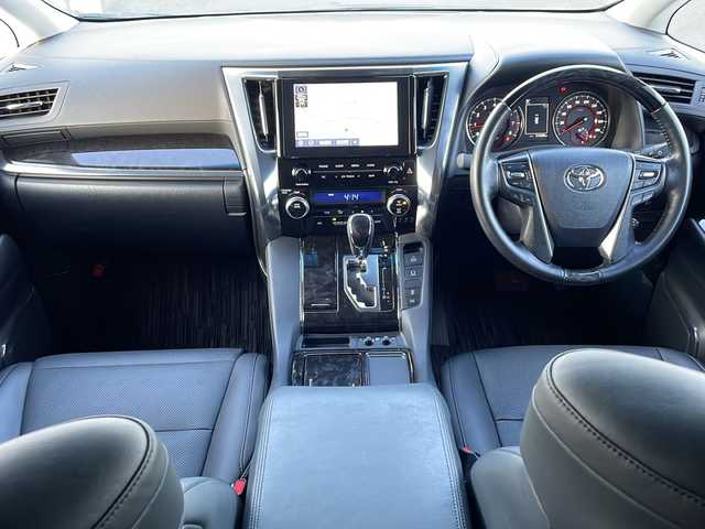 トヨタ アルファード S Cパッケージ 徳島県 2021(令3)年 3.2万km ホワイトパールクリスタルシャイン 純正ナビ/（ラジオ/DISC/BT/フルセグ/USB）/12.1型フリップダウンモニター/デジタルインナーミラー/TRDエアロ/追従式クルーズコントロール/ETC/D/N席パワーシート/シートメモリ/ドライブレコーダー/自動パーキングブレーキ/LEDヘッドライト/モデリスタ20インチアルミホイール/オートブレーキホールド/ドアバイザー/両側電動スライドドア