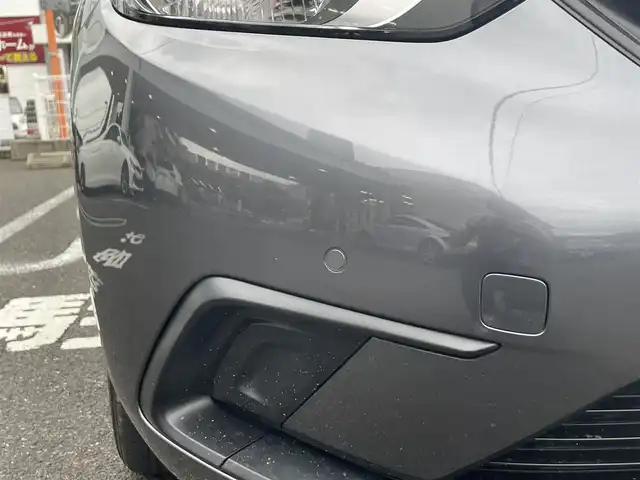 ホンダ フィット ベーシック 長崎県 2020(令2)年 6.6万km シャイニンググレーM ワンオーナー/プッシュスタート/社外SDナビ（AM/FM/DVD/SD）/ブルートゥース/ETC/クルーズコントロール（追従有）/ブレーキホールド/アイドリングストップ/USB/横滑り防止装置/衝突軽減ブレーキ/コーナーセンサー（前後）/ステアリングスイッチ/車線逸脱抑制装置/踏み間違い衝突軽減/電格ミラー/レーンキープアシスト/ブレーキホールド/スペアキー/取説/保証書