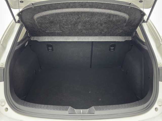 マツダ アクセラ スポーツ XD プロアクティブ 大阪府 2017(平29)年 4.8万km スノーフレイクホワイトパールマイカ 純正ナビ(フルセグTV/AM/FM/CD/DVD/BT/AUX)/バックカメラ/ドライブレコーダー前後/ETC/ブラインドスポットモニター/ヘッドアップディスプレイ/レーダークルーズコントロール/スマートブレーキサポート/パーキングセンサー/レーンキープアシスト/交通標識認識システム/オートライト/オートマチックハイビーム/アイドリングストップ/前後コーナーセンサー/純正フロアマット/純正AW/取扱説明書/保証書