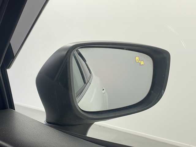 マツダ アクセラ スポーツ XD プロアクティブ 大阪府 2017(平29)年 4.8万km スノーフレイクホワイトパールマイカ 純正ナビ(フルセグTV/AM/FM/CD/DVD/BT/AUX)/バックカメラ/ドライブレコーダー前後/ETC/ブラインドスポットモニター/ヘッドアップディスプレイ/レーダークルーズコントロール/スマートブレーキサポート/パーキングセンサー/レーンキープアシスト/交通標識認識システム/オートライト/オートマチックハイビーム/アイドリングストップ/前後コーナーセンサー/純正フロアマット/純正AW/取扱説明書/保証書