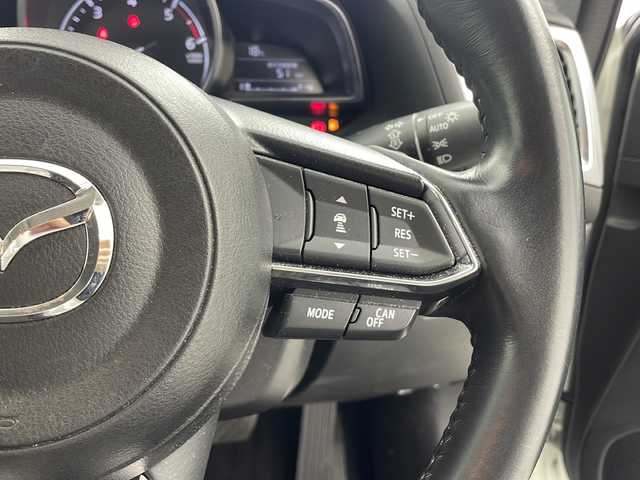 マツダ アクセラ スポーツ XD プロアクティブ 大阪府 2017(平29)年 4.8万km スノーフレイクホワイトパールマイカ 純正ナビ(フルセグTV/AM/FM/CD/DVD/BT/AUX)/バックカメラ/ドライブレコーダー前後/ETC/ブラインドスポットモニター/ヘッドアップディスプレイ/レーダークルーズコントロール/スマートブレーキサポート/パーキングセンサー/レーンキープアシスト/交通標識認識システム/オートライト/オートマチックハイビーム/アイドリングストップ/前後コーナーセンサー/純正フロアマット/純正AW/取扱説明書/保証書