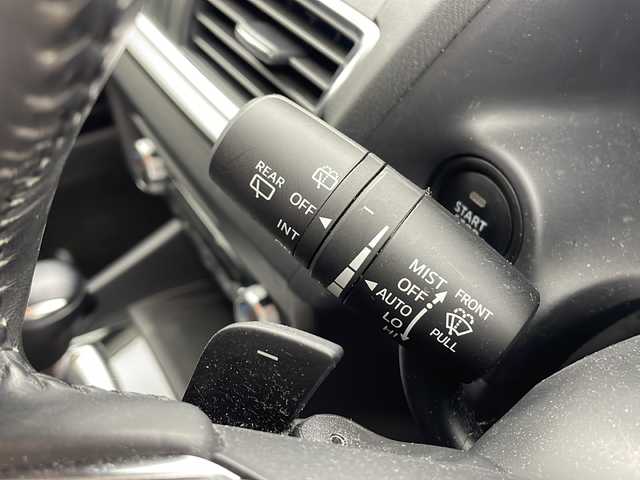 マツダ アクセラ スポーツ XD プロアクティブ 大阪府 2017(平29)年 4.8万km スノーフレイクホワイトパールマイカ 純正ナビ(フルセグTV/AM/FM/CD/DVD/BT/AUX)/バックカメラ/ドライブレコーダー前後/ETC/ブラインドスポットモニター/ヘッドアップディスプレイ/レーダークルーズコントロール/スマートブレーキサポート/パーキングセンサー/レーンキープアシスト/交通標識認識システム/オートライト/オートマチックハイビーム/アイドリングストップ/前後コーナーセンサー/純正フロアマット/純正AW/取扱説明書/保証書