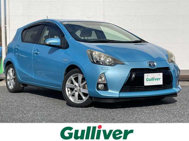 トヨタ アクア G 千葉県 2013(平25)年 8.8万km クールソーダメタリック ナビNHZD-W62G　バックカメラ　フルセグTV　DVD　ETC　ステアスイッチ　スマートキー　プッシュスタート　キセノンライト　オートライト　リアスポイラー　純正16インチアルミホイール