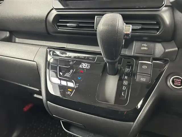 日産 ルークス HWS Gターボ プロパイロットED 千葉県 2021(令3)年 2.8万km チタニウムグレーM/シルキーホワイト 禁煙車/純正９型ナビ（MM320D-L）/AM＆FM＆Bluetooth＆フルセグTV＆CD＆DVD/アラウンドビューモニター　/両側電動スライドドア（ハンズフリー機能付き）　/ビルトインＥＴＣ　/プロパイロット　/エマージェンシーブレーキ　/電動パーキングブレーキ　/ＬＥＤヘッドライト　/リアサーキュレーター/USBポート/12Vシガーソケット/アイドリングストップ/ウィンカーミラー/ドアバイザー/プッシュスタート/純正フロアマット