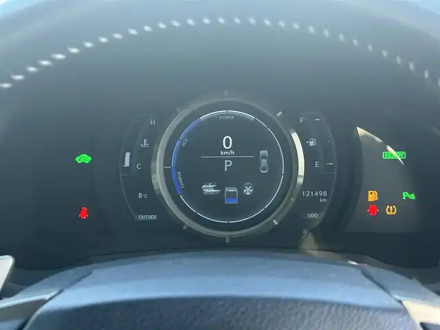 レクサス ＩＳ 300h Fスポーツ 岡山県 2013(平25)年 12.2万km ホワイトノーヴァガラスフレーク 登録時走行距離121498km/純正ナビ/サンルーフ/フルセグTV(AM.FM.CD.DVD.TV.BT)/バックカメラ/ETC/前後ドライブレコーダー/シートヒーター/クリアランスソナー/衝突軽減ブレーキ/横滑り防止装置/クルーズコントロール(追従走行あり)/オートライト/アイドリングストップ/18インチ純正AW/純正フロアマット/ハーフレザーシート/D+N席パワーシート/LEDヘッドライト