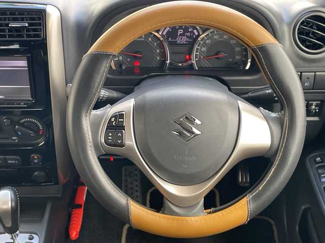 スズキ ジムニー ランドベンチャー 山口県 2018(平30)年 2万km パール ンオーナー　/２．５インチリフトアップ　/オーバーフェンダー　/黒ハーフレザーシート　/社外ナビ　/　・フルセグＴＶ　/　・Ｂｌｕｅｔｏｏｔｈ　/　・バックカメラ　/ドライブレコーダー　/シートヒーター　/純正１６インチＡＷ